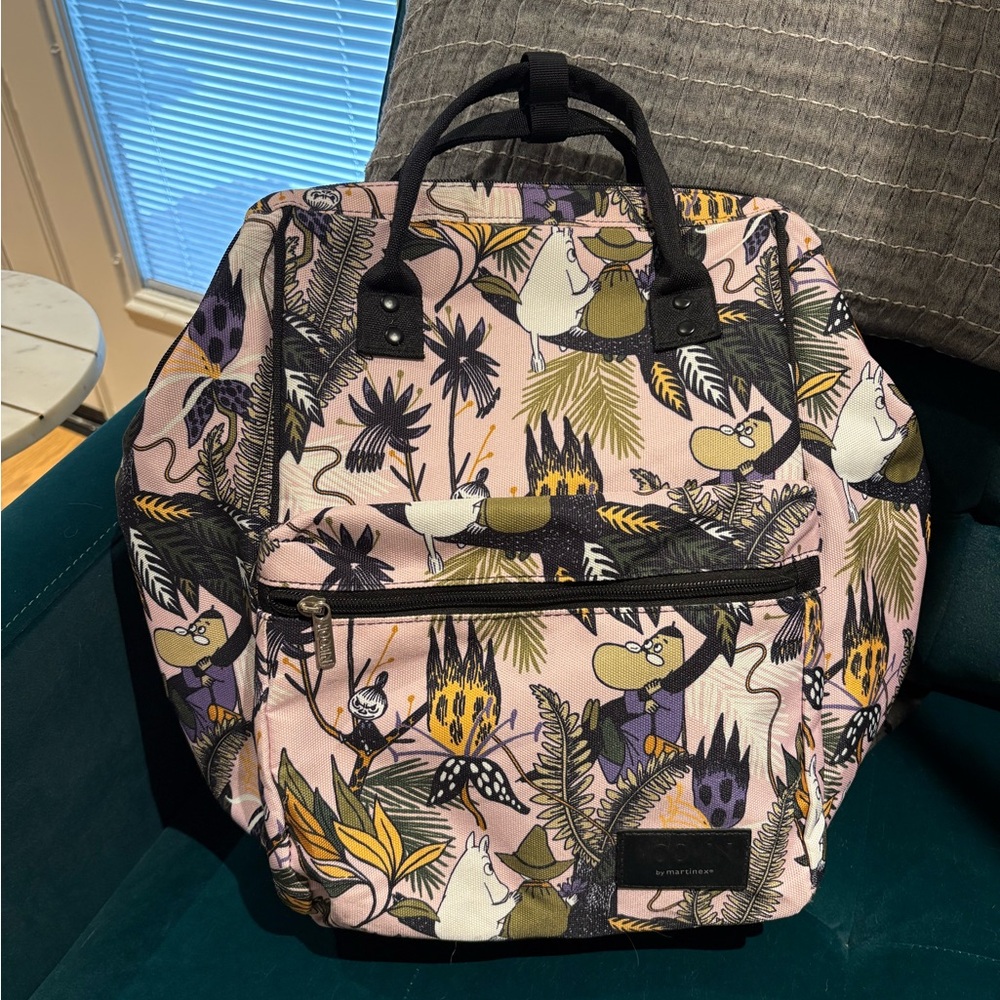 Moomin Character Canvas Backpack - Pink Print